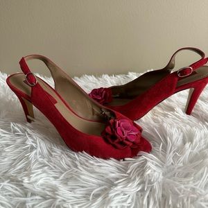 BANDOLINO WOMEN'S SHARI FLOWER FASHION SLINGBACK